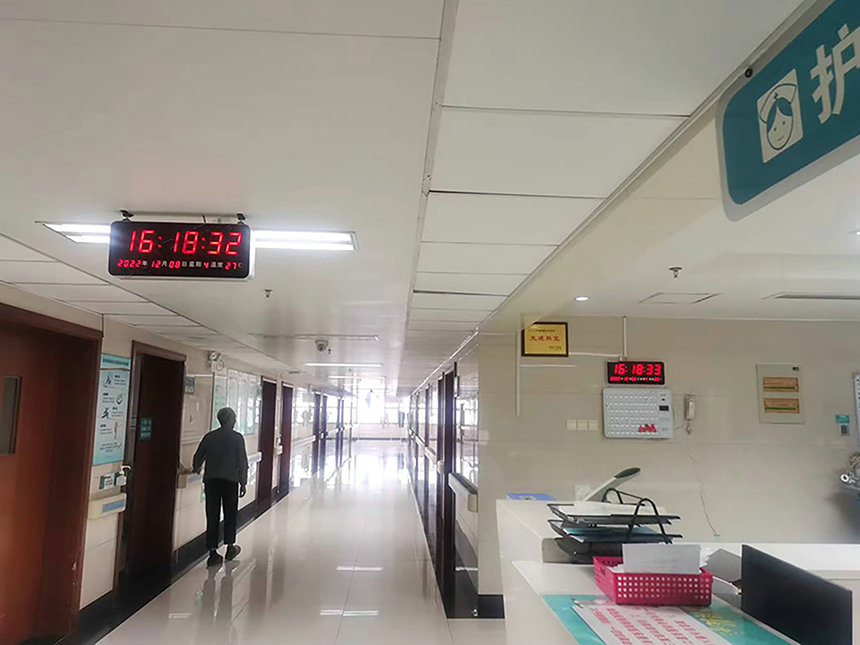 同步时钟系统医院走廊应用案例