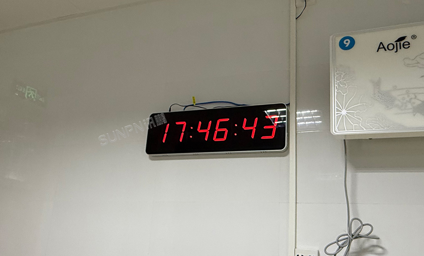 讯鹏科技NTP电子钟安装实拍