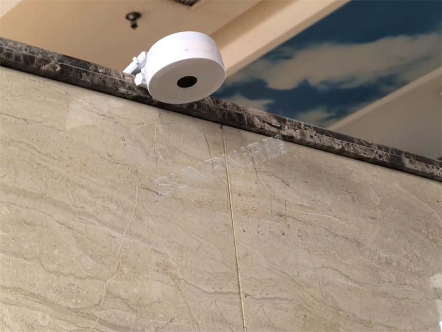 讯鹏智慧公厕-激光人体感应器安装效果 讯鹏智慧公厕-激光人体感应器安装效果