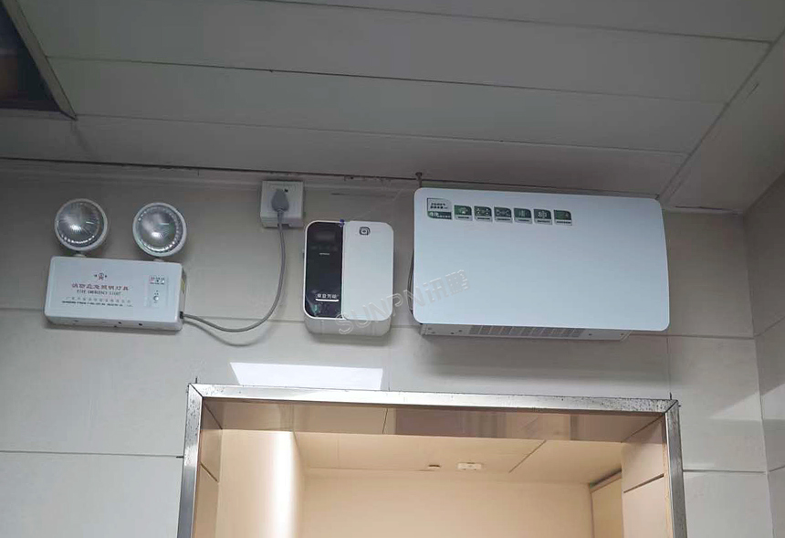 讯鹏智慧公厕系统-除臭杀菌机